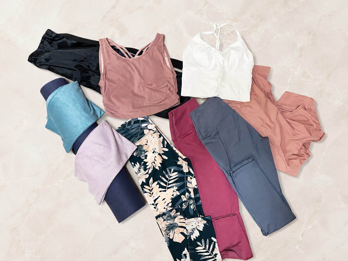 50代女性が2年かけて集めたお気に入りのヨガウェアコレクション